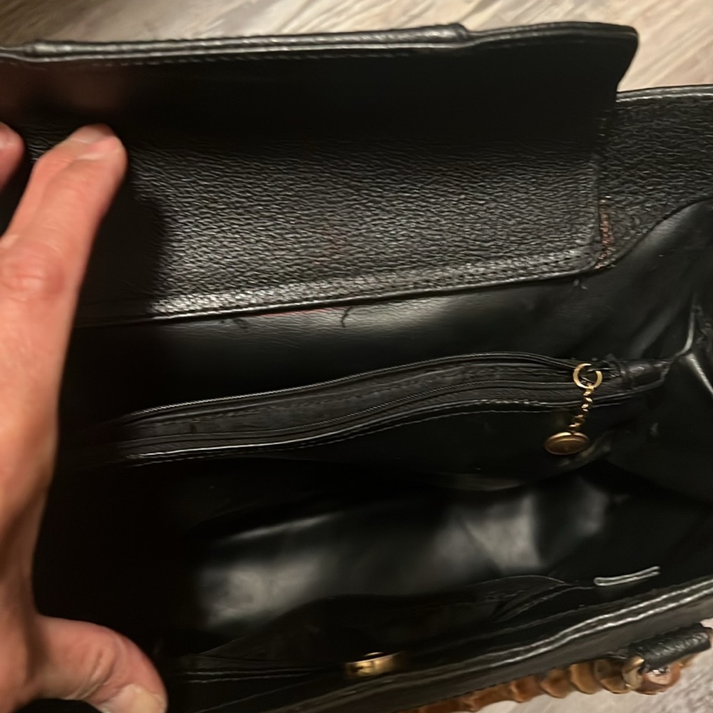 SOLD-SOLD. Vintage Pre loved Gucci Suede with leather ( bamboo) - Picture 10 of 17